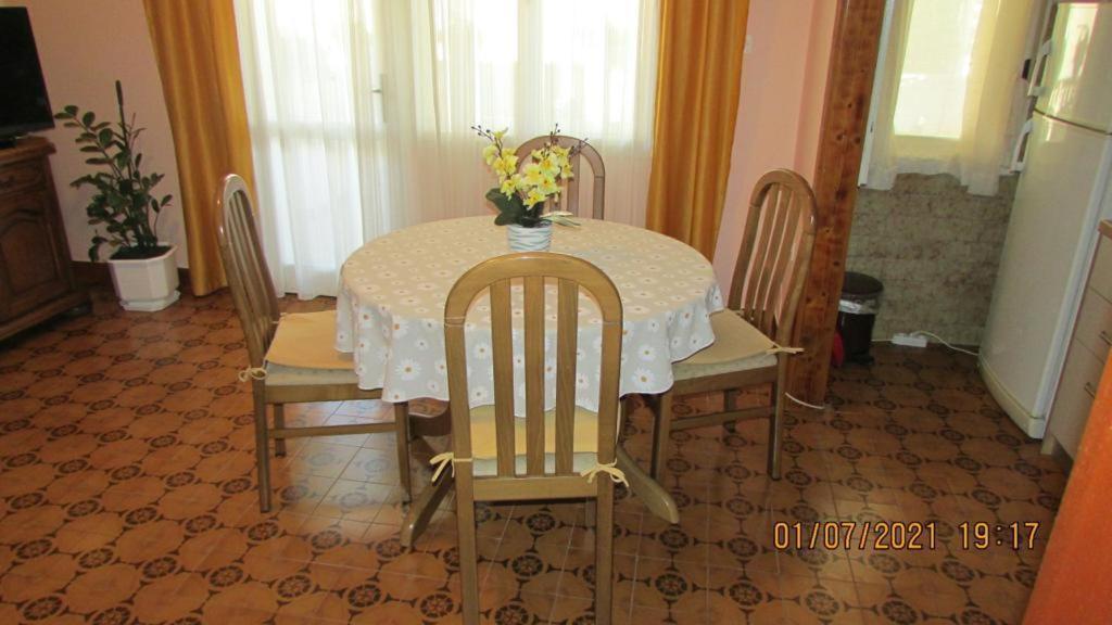 Apartment Tomy Trogir Kültér fotó